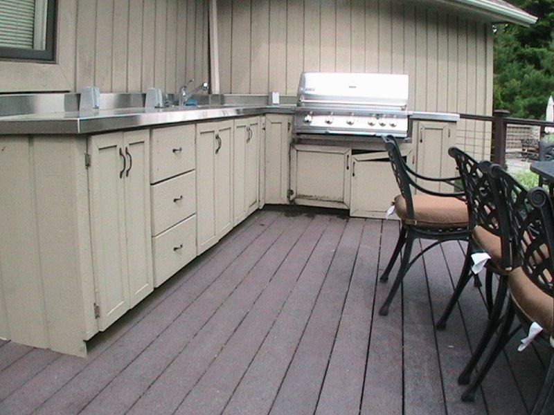 Materials for Outdoor Kitchen Cabinets