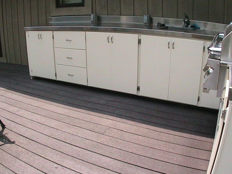 Materials for Outdoor Kitchen Cabinets